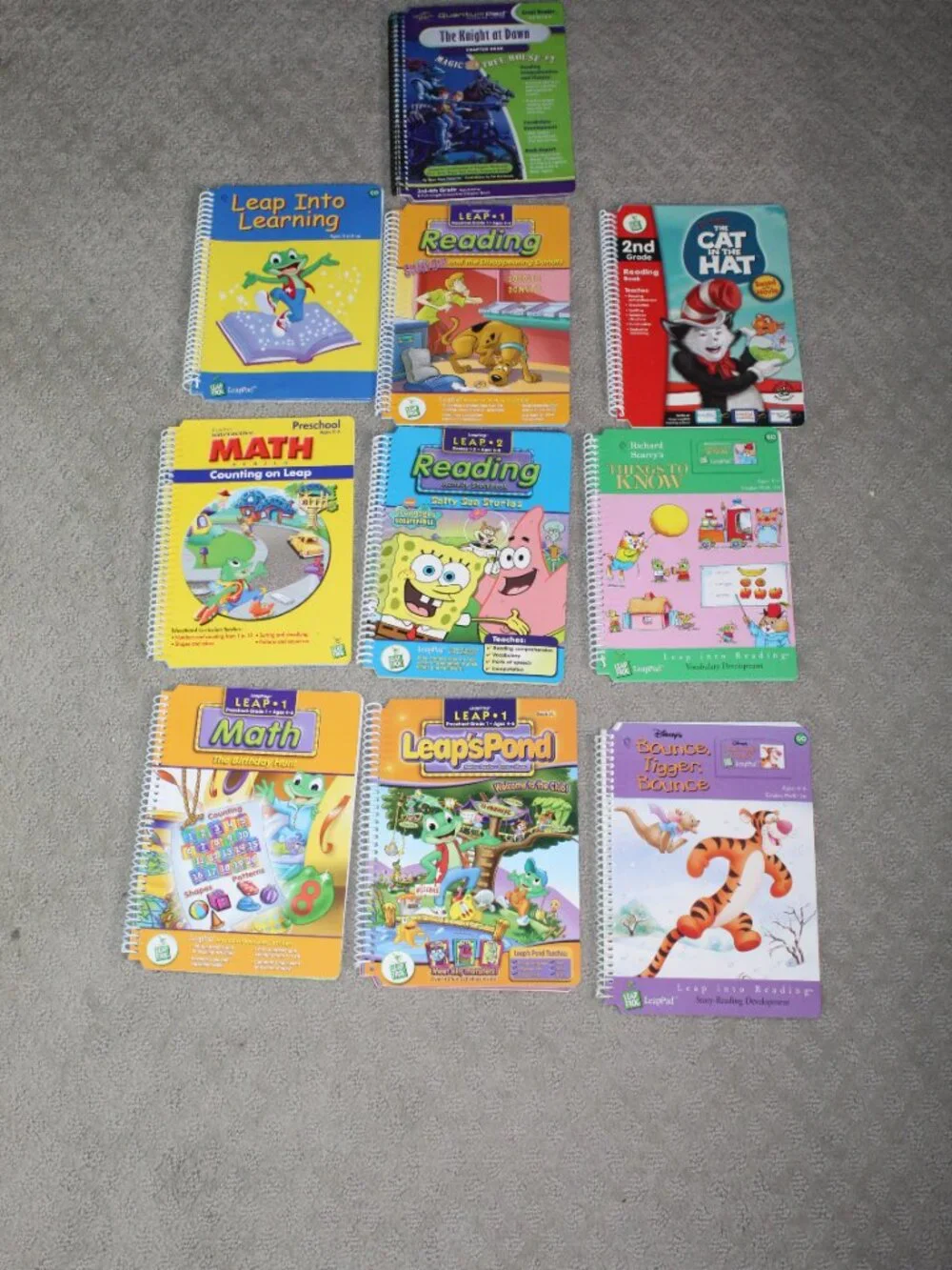 LeapPad Learning System 2001 Starter Book, 9 books & Cartridges & Carry Case